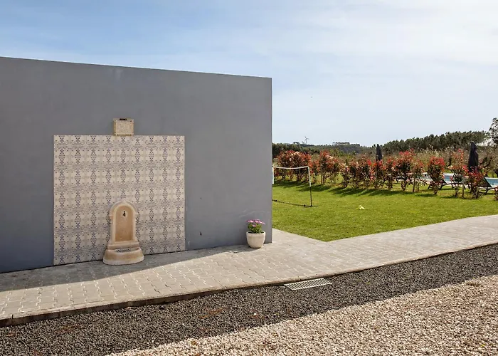 Quinta Dos Raposos- Portugal *