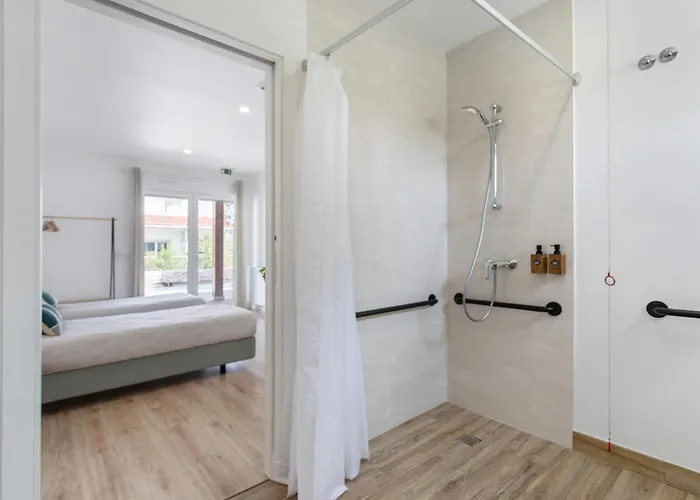 Quinta Dos Raposos- Portugal Nazaré