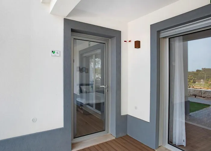 Quinta Dos Raposos- Portugal Nazaré