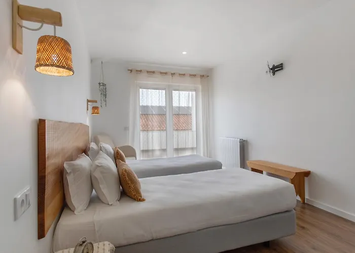 Quinta Dos Raposos- Portugal Casa di campagna Nazaré