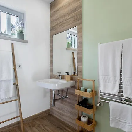 Quinta Dos Raposos- Portugal منزل ريفي نازاريه