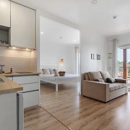 Quinta Dos Raposos- Portugal * Nazaré