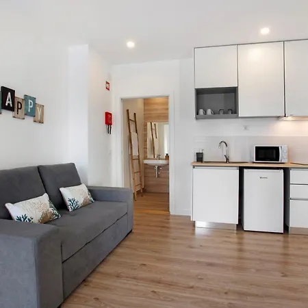 Quinta Dos Raposos- Portugal منزل ريفي نازاريه