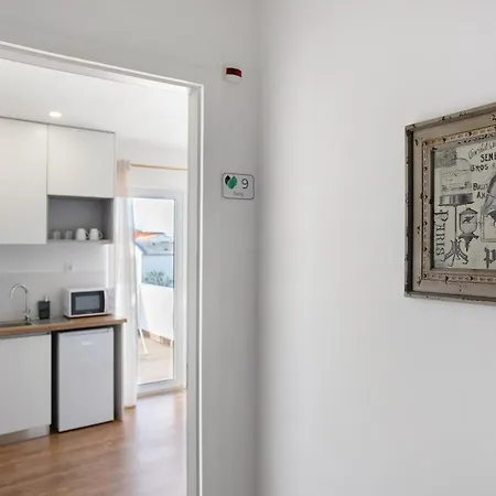 Quinta Dos Raposos- Portugal منزل ريفي