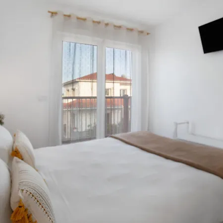 منزل ريفي Quinta Dos Raposos- Portugal