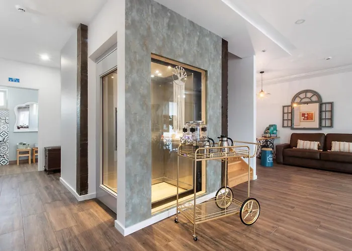 Quinta Dos Raposos- Portugal * Nazaré