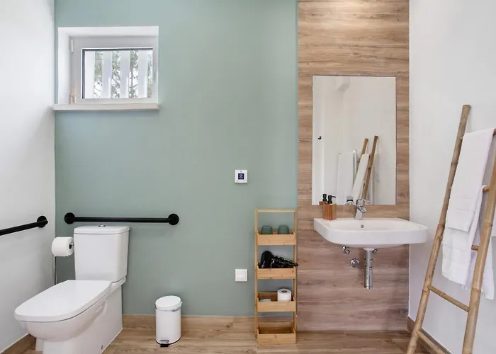 Quinta Dos Raposos- Portugal *