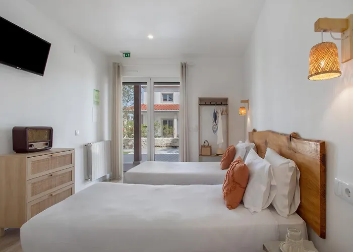 Quinta Dos Raposos- Portugal * Nazaré