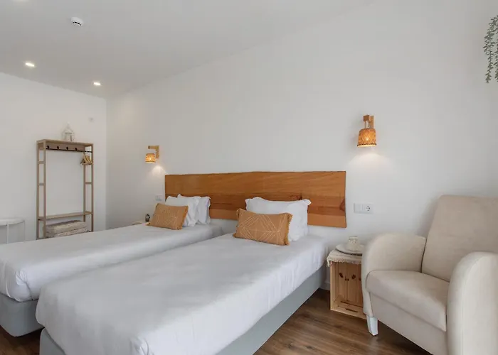 Quinta Dos Raposos- Portugal * Nazaré